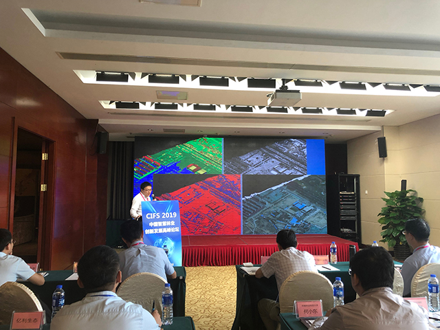 程博士學(xué)術(shù)匯報(bào).jpg 程博士學(xué)術(shù)匯報(bào).jpg